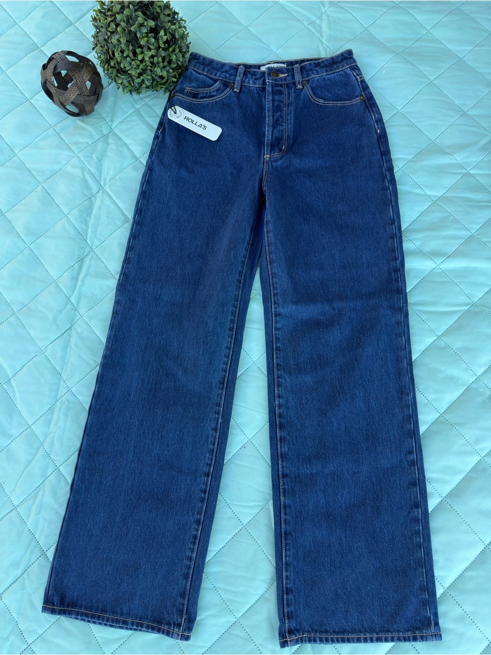 ROLLA'S Stevie Relaxed Jeans in Medium Blue